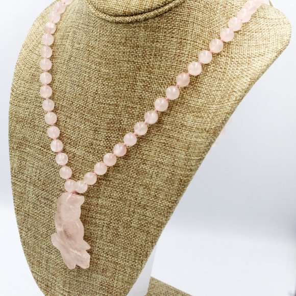 Chinese Jade Bead Necklace With Jade Bird Pendant - Picture 2 of 7